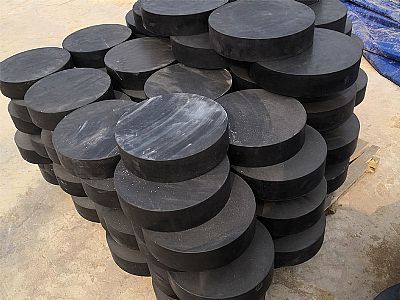 岷县板式橡胶支座由若干层橡胶片与薄钢板经加压硫化